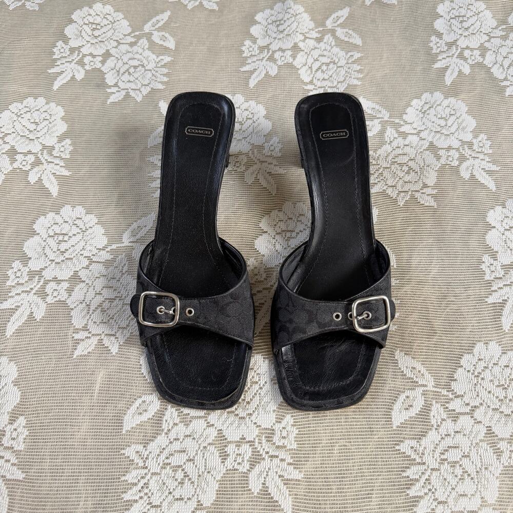 Vintage Y2K Coach Signature Buckle Heels Size 7.5